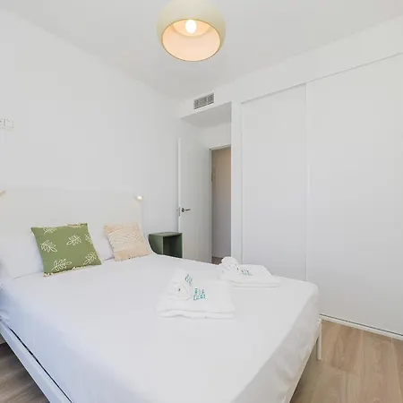 Cubo's Urban Sky West View 5 Apartment *