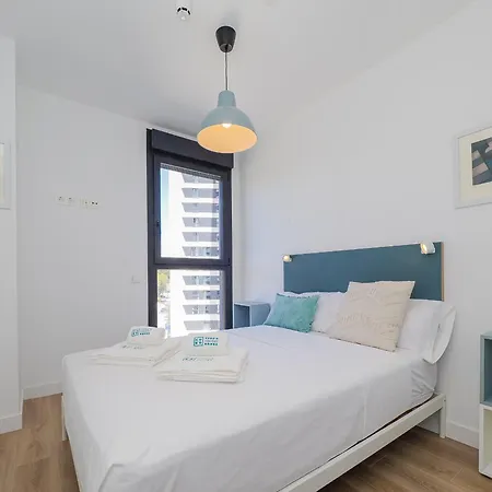 Apartment Cubo's Urban Sky West View 5 *